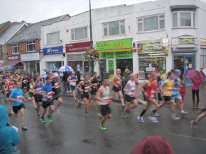 2012 New Forest Half Marathon shortly after the start