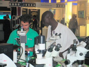 Omar learning about light microscopes in the RMS Learning Zone (3)