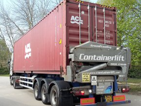 container arriving