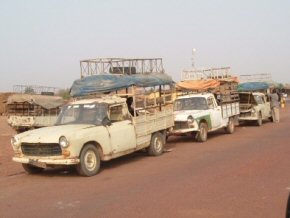 Taxi rank, Mali style